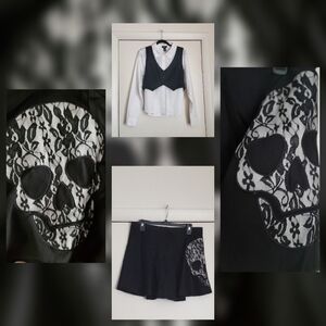 Hot Topic's Black Lace Skull Circle Skirt